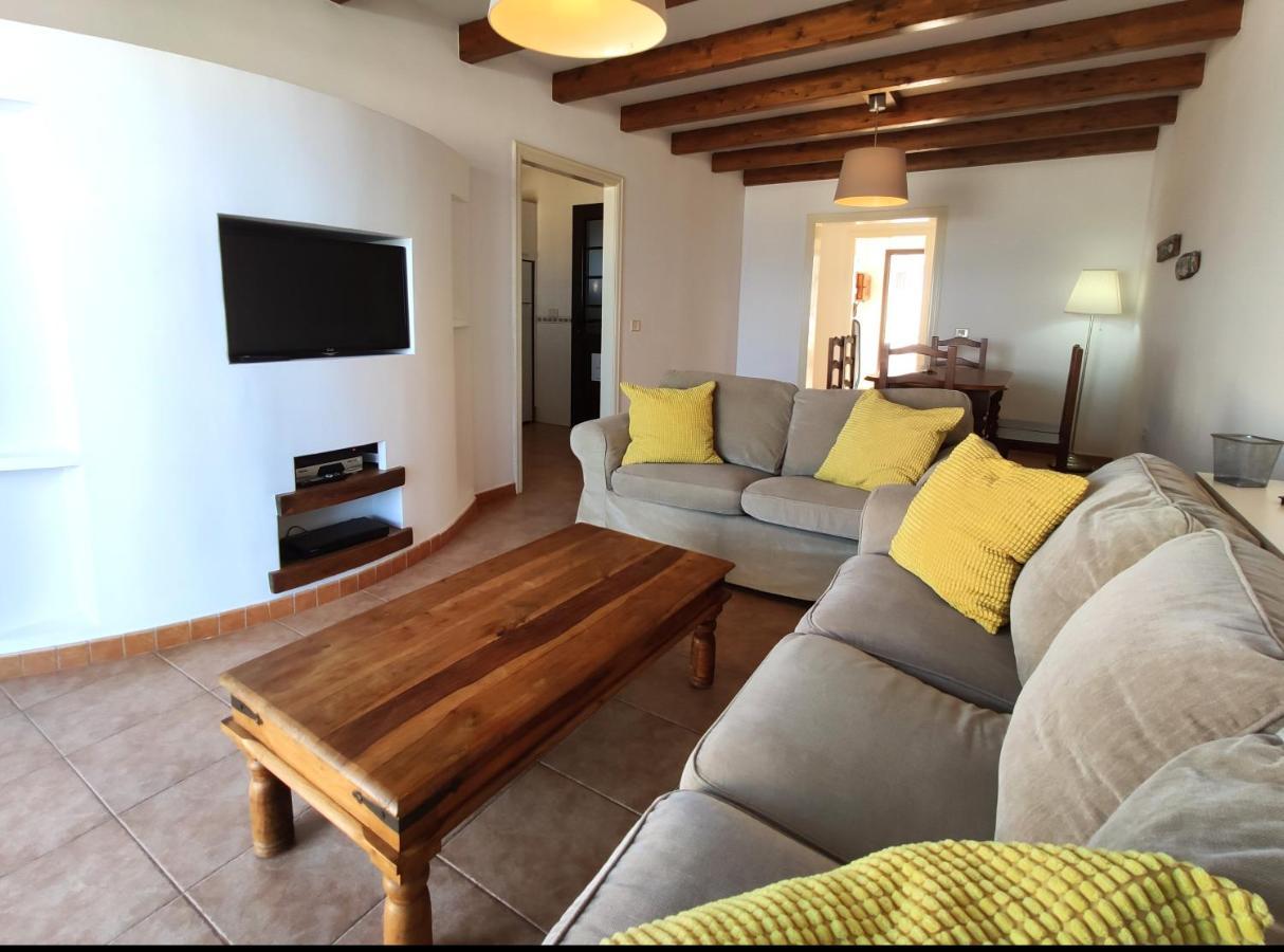 Villa Princesa Guayarmina Tías Екстериор снимка